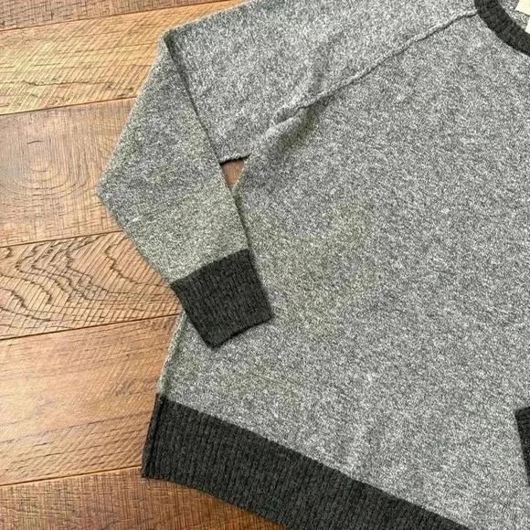 NWT Frederik Anderson Copenhagen Sweater - Picture 4 of 11